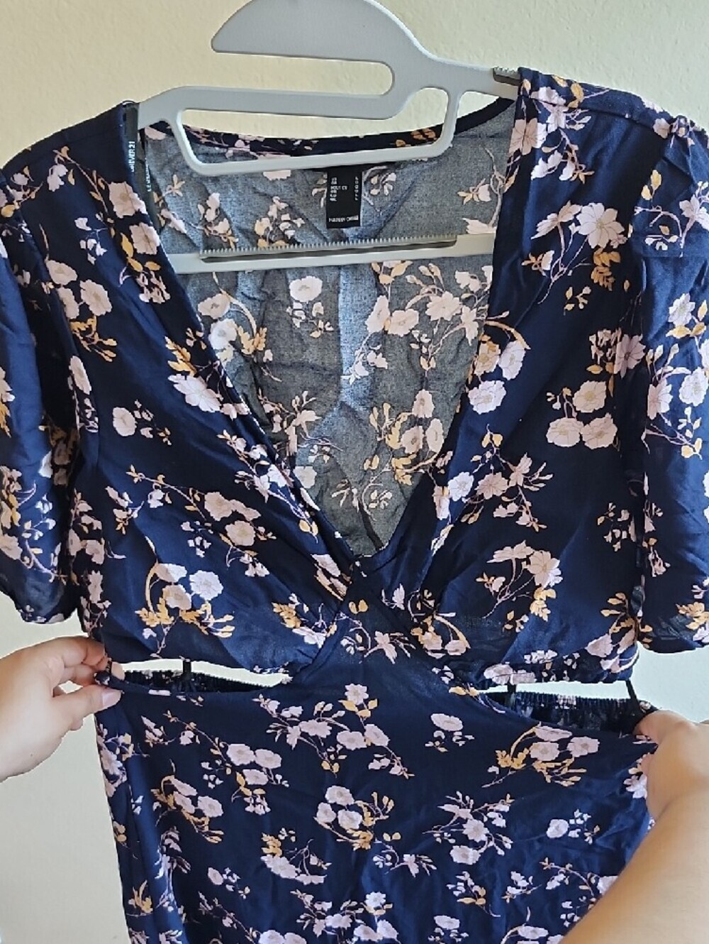 Forever 21 Navy Floral Wrap Maxi Dress B. - Picture 5 of 9
